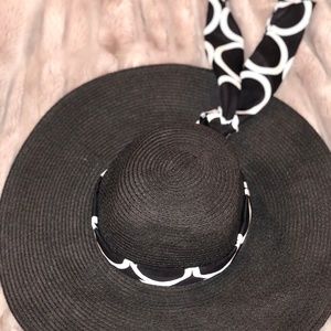 Mud Pie Floppy Beach Hat